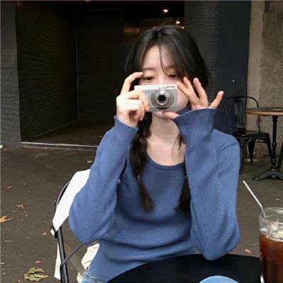 冰属性男子与酷酷女同事